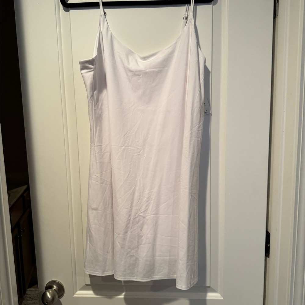 Abercrombie Traveler Dress w/built in shorts. NWT